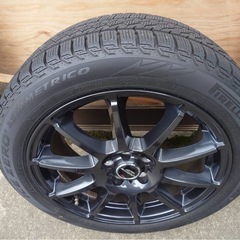 【超美品】スタッドレスタイヤ4本＋ホイールセットの画像