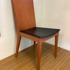 イス(座面・黒)の画像