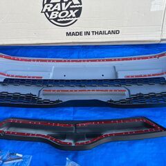 おまけ付き★未使用！NEXUS Japan RAVBOX 160系 ？「TOYOTA トヨタ PROBOX プロボックス」フロントグリルカバー「品番 FGFGCT071」タコマ風の画像