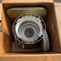 石油ストーブ　対流型の画像