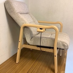 リクライニング椅子の画像
