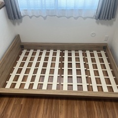 （値段交渉OK）セミダブル ベッドフレーム（すのこ付き） 11/29までの画像
