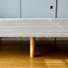 脚付きマットレスベッド（シングル）
の画像