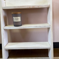 受け取り者決まりました！オシャレな飾り棚の画像