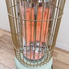 美品！レトロカーボンヒーターの画像