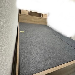 【美品】ドリームベッド 木製ベッドフレーム クイーン1 トレンドオーク 収納付きの画像