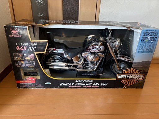 ハーレーダビットソン　FAT BOY