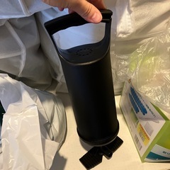 空気でできたソファの画像