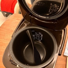 【美品】象印 圧力IH炊飯ジャー 極め炊き NW-JC10（5.5合・ブラウン）の画像