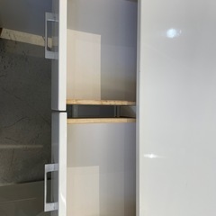 配達可【食器棚】【キャスター付き】クリーニング済み【管理番号12411】九の画像