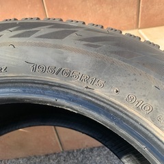 2019年BSブリザックVRV2 195/65/R15 溝4.5mm程度4本の画像