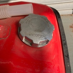 ガソリン缶
の画像