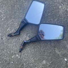 ミラー両側の画像