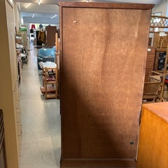 K2511-381 北海道民芸家具風 書棚 ガラスキャビネット キズ汚れ有りの画像