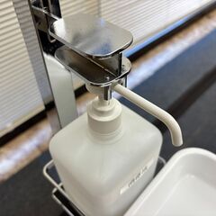 【足踏み式 消毒液スタンド】業務用／ペダル式アルコールディスペンサーの画像