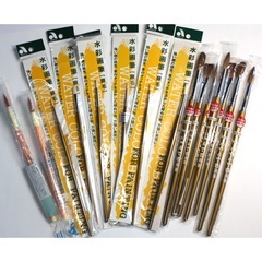 水彩筆　画筆　多数　馬、豚毛など　Pentel ぺんてるの画像