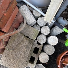 0円　レンガ。ブロック欲しい方あげます
の画像