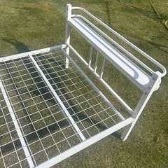 パイプベッド　白　の画像