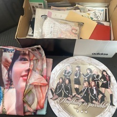 TWICE グッズまとめ売りの画像
