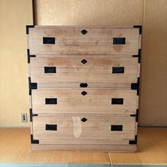 桐箪笥の画像