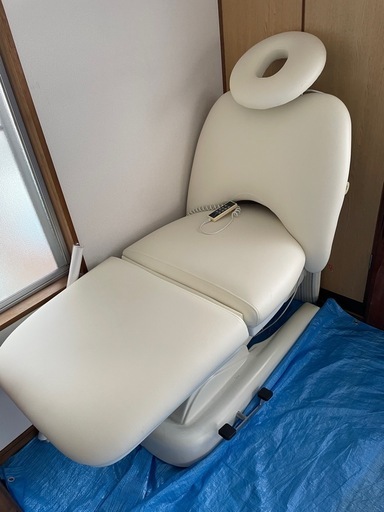 全自動エステベッド