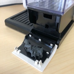 美品　ネスプレッソ コーヒーメーカー ラティシマ・タッチ ホワイト F511WHの画像