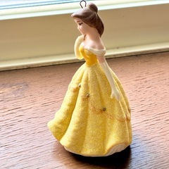 ベルの置物の画像