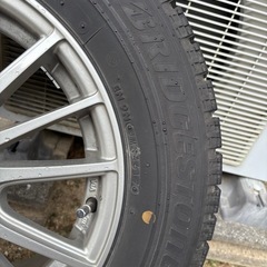 【取引中】スタッドレスタイヤの画像