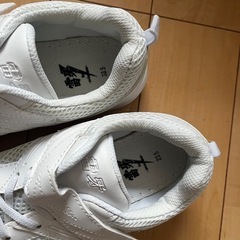 通学用靴23cm23.5cm2個セットの画像