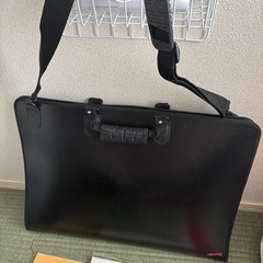 画用紙など美術セットの画像