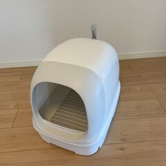 猫 ニャンとも清潔トイレ  ドームタイプ 1ヶ月半使用の画像