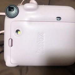 Fujifilm instax mini 12 ケース付きの画像