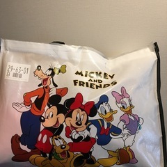 ミッキーマウスのぬいぐるみ　新品の画像