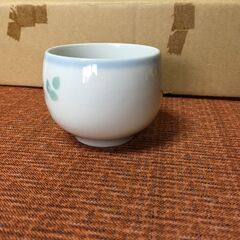 【未使用品】9客 湯のみ 湯呑み 茶器 和食器 陶磁器 花柄 シンプル 昭和レトロの画像