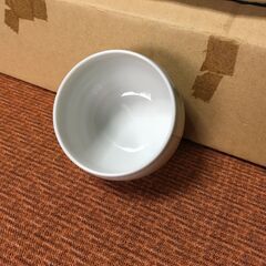 【未使用品】9客 湯のみ 湯呑み 茶器 和食器 陶磁器 花柄 シンプル 昭和レトロの画像