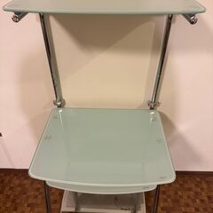 パソコンテーブルの画像