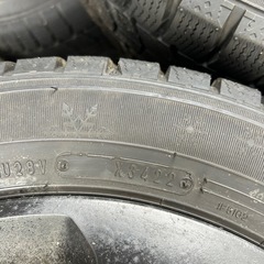 スズキ ワゴンR スタッドレスタイヤ 155/65/14 2022年製 の画像