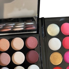 メイクアップパレットの画像