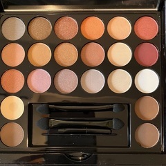 メイクアップパレットの画像