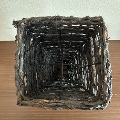 決まりました 籐っぽい花瓶の画像