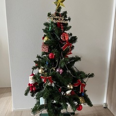 クリスマスツリー　電球・飾り付き　約120㎝の画像
