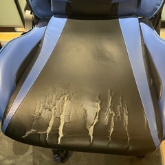 ゲーミングチェアの画像