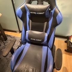 ゲーミングチェアの画像