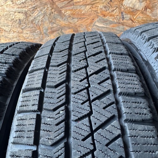155/65R14 VRX2 ブリジストン　バリ山　23年製 ブリヂストン ブリザック VRX2 155/65R14 75Q | オートバックス公式
