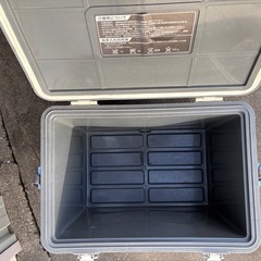 クーラーボックスの画像