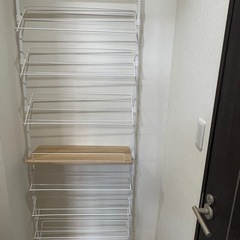 シューズラック(𝐋𝐎𝐖𝐘𝐀)の画像