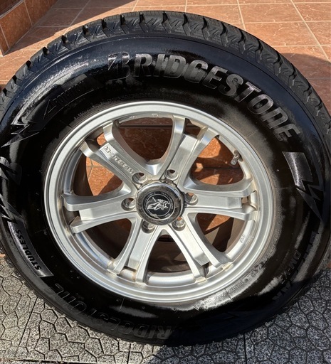 【20%オフ12/5まで】プラド　スタッドレスタイヤ