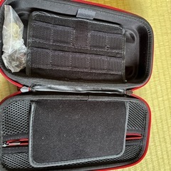 ニンテンドーswitch外に持ち運びハードケースの画像
