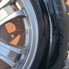 【12/27まで20%オフ】プラド　スタッドレスタイヤ　　の画像