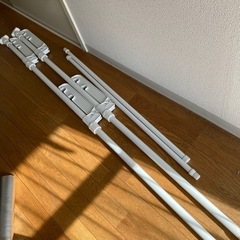 室内干し　ハンガーラック　突っ張り棒の画像